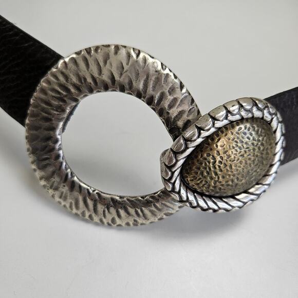 Chico's Hammered Metal Ring & Hook Sling Belt M/L Brown Leather Silver Brass - Picture 2 of 9